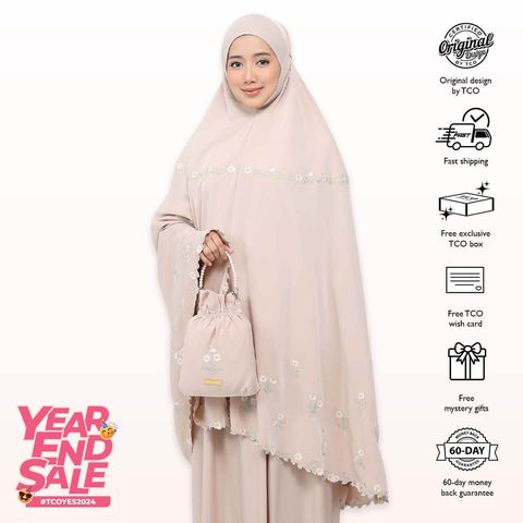 01_Telekung TCO Daisy Luxe Almondy Latte