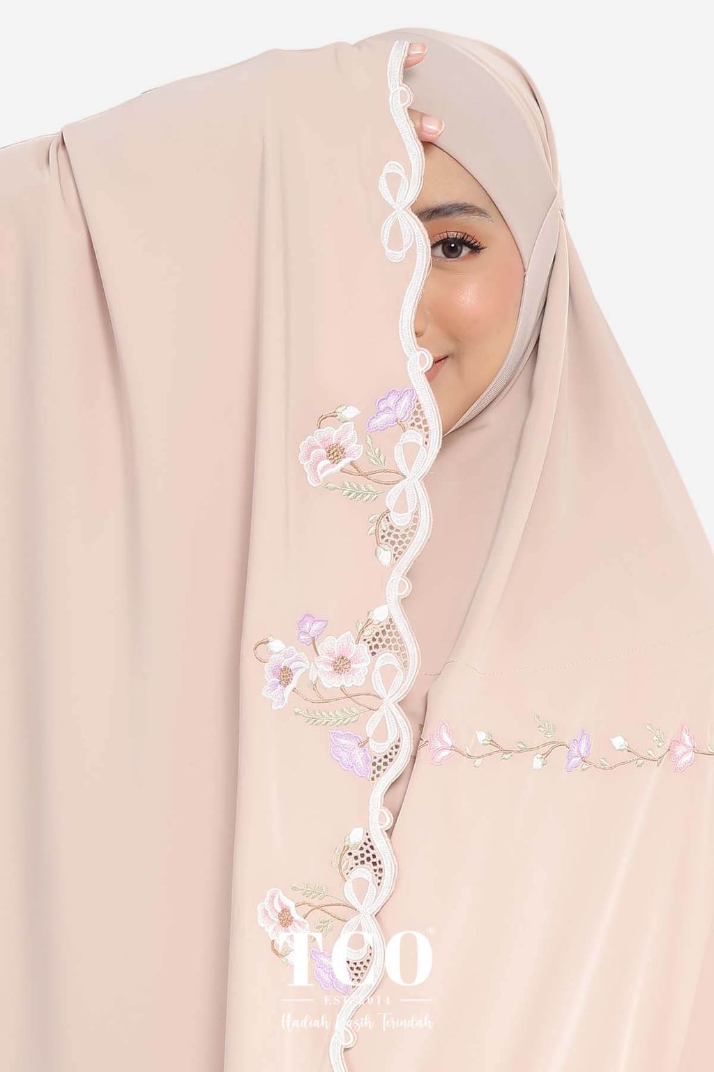 05_Telekung TCO Blossom Luxe Almondy Latte