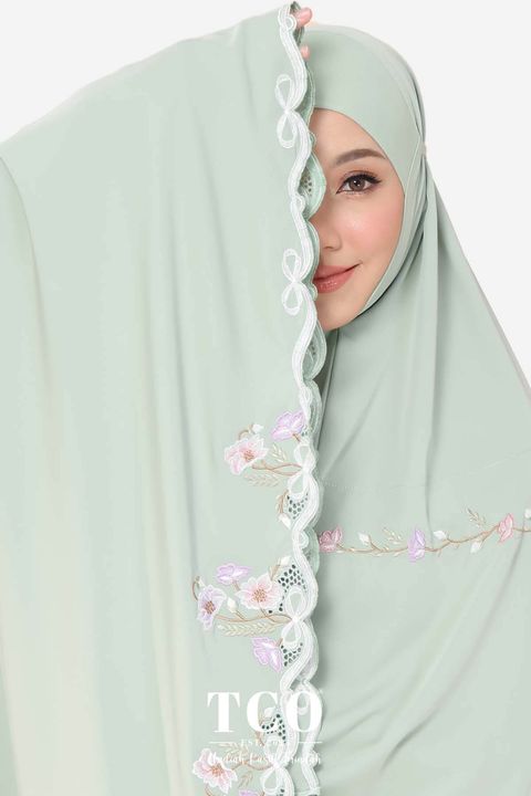 05_Telekung TCO Blossom Luxe Smoke Green