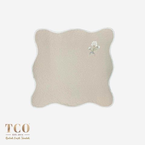 01_TCO Camellia Mini Sajaddah Vanilla Latte