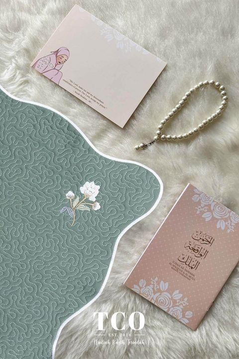 03_TCO Camellia Mini Sajaddah Moss Sage