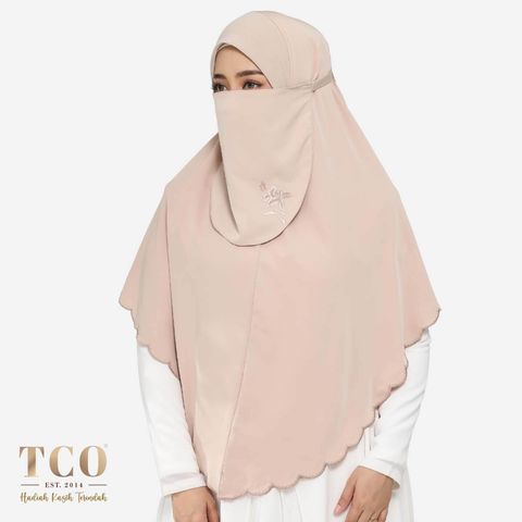 01_TCO Khimar Salsabeel Almondy Latte