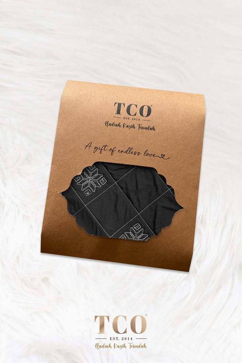 02_TCO Tatreez Mini Sajaddah Midnight Black