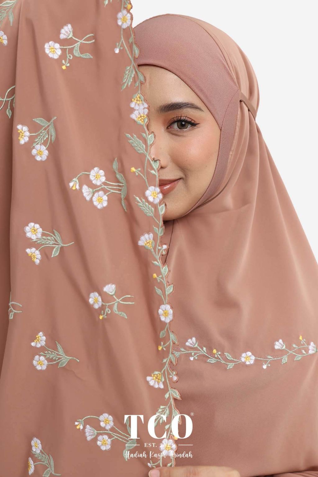 05_Telekung TCO Daisy Luxe Burnt Brick