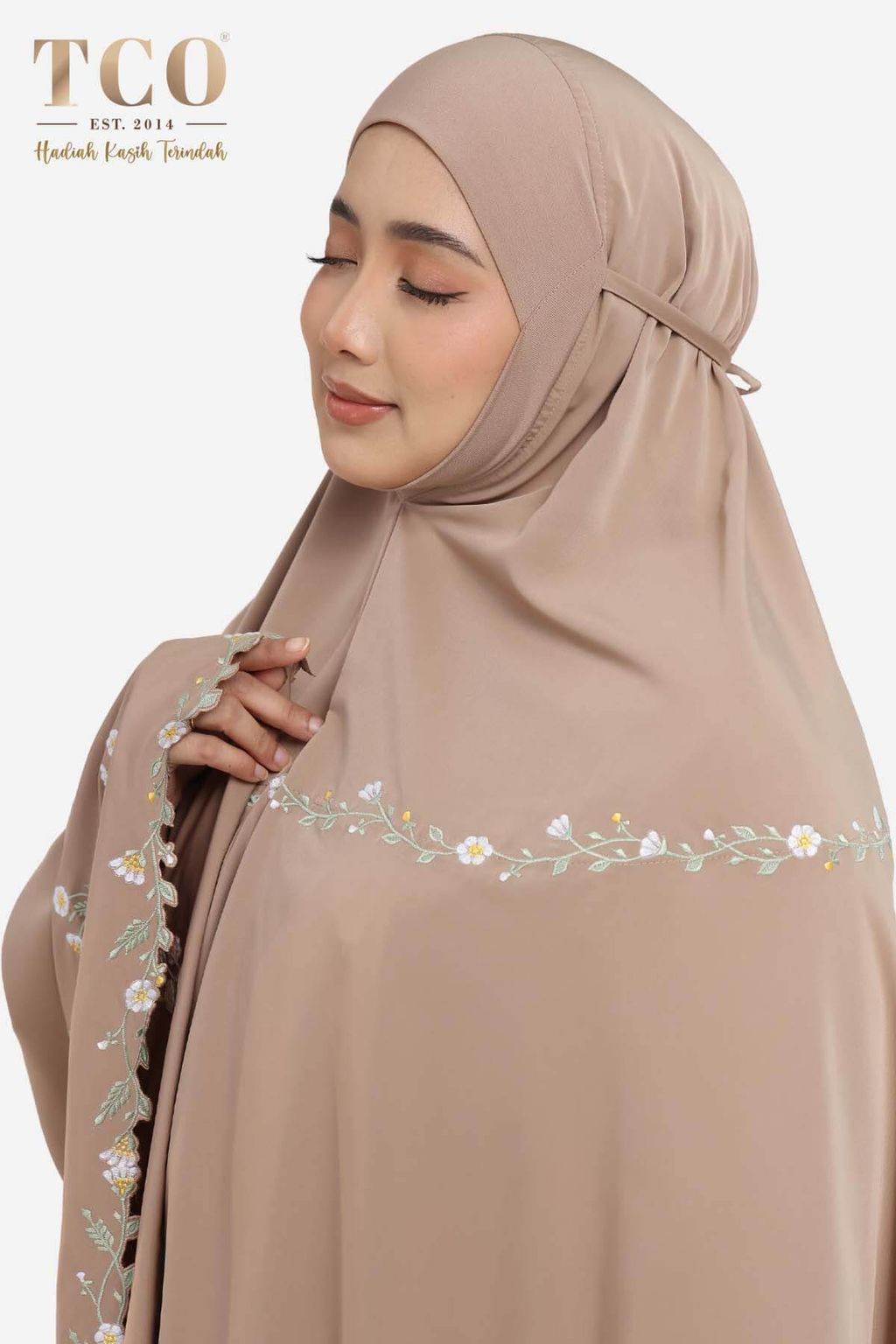 02_Telekung TCO Daisy Luxe Coco Mocha