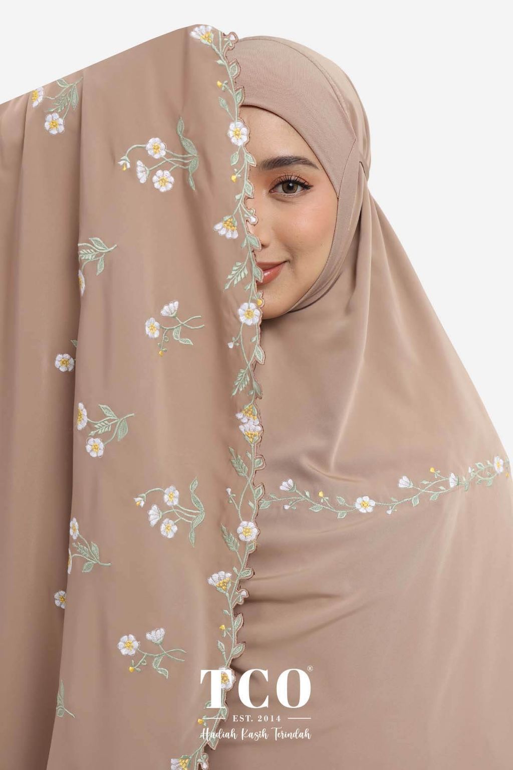 05_Telekung TCO Daisy Luxe Coco Mocha