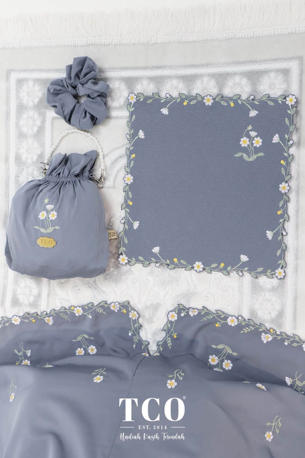 07_Telekung TCO Daisy Luxe Icy Gray