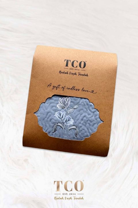 02_TCO Tulip Mini Sajaddah Grayish Blue