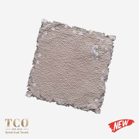 01_TCO Tulip Mini Sajaddah Vanilla Latte New