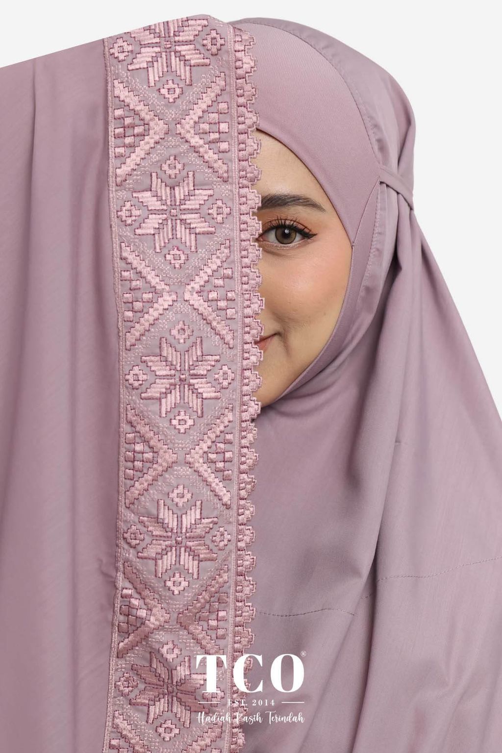 05_Telekung TCO Signature Tatreez Mellow Mauve