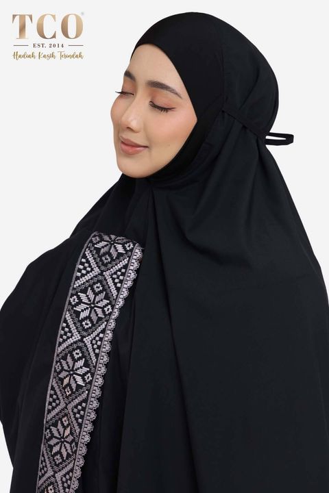 02_Telekung TCO Signature Tatreez Midnight Black