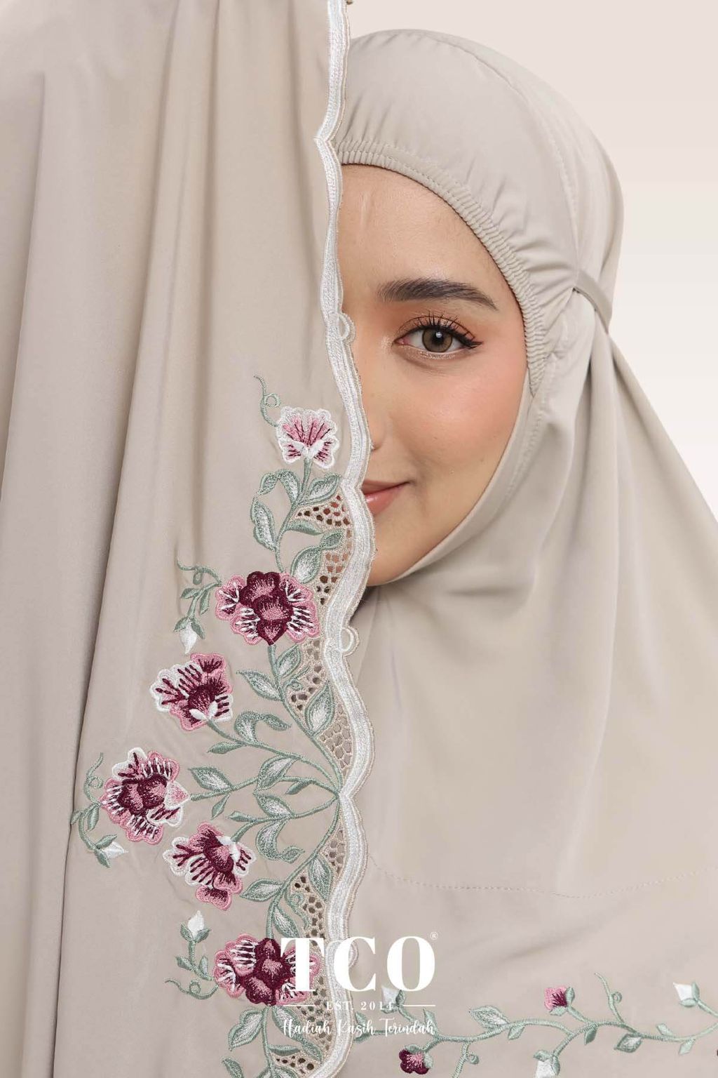 05_Telekung TCO Mekar Luxe Hazel Wood