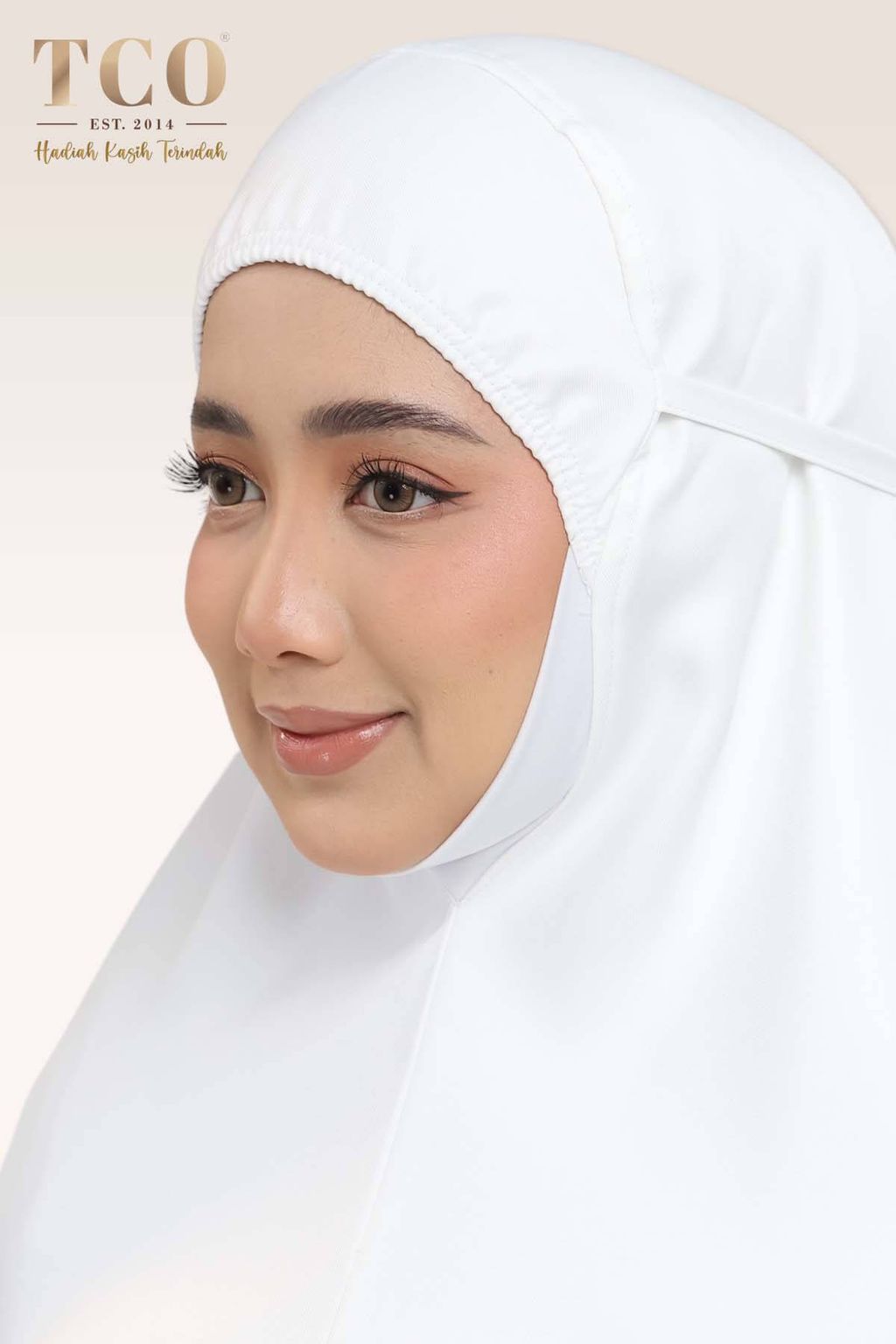 04_Telekung TCO Akira White Muka Getah