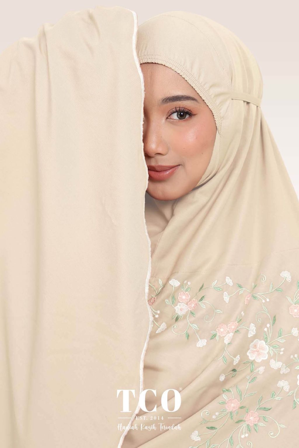 05_Telekung TCO Iris Caramel