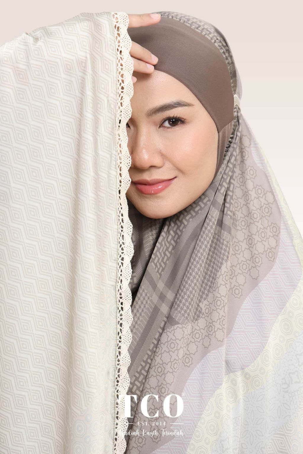 05_Telekung TCO Travel Ezi Linea Limey Green