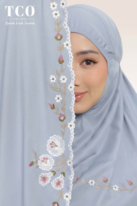 05_Telekung TCO Pearl Yasmine Smoky Bluish