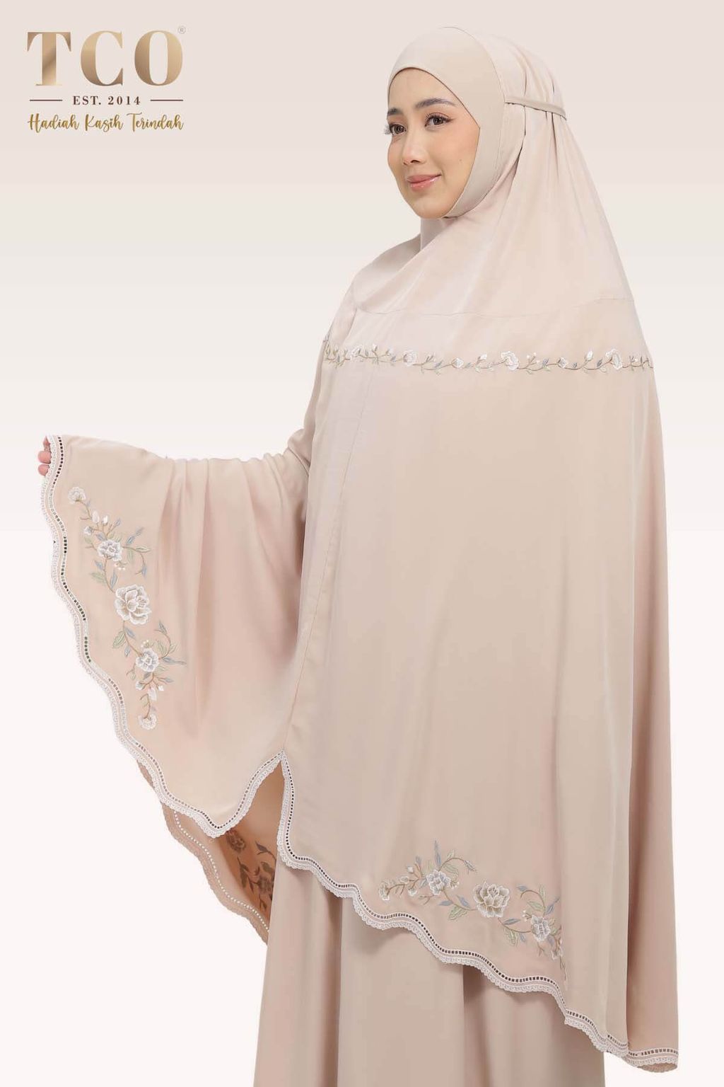 02_Telekung TCO Kameela Luxe Almondy Latte