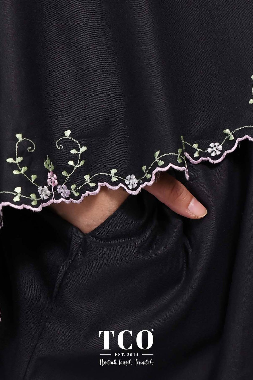 06_Telekung TCO Melor Black