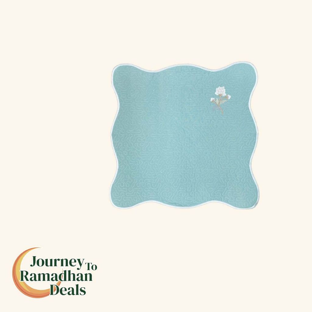 04_TCO Camellia Mini Sajaddah Frosty Aqua