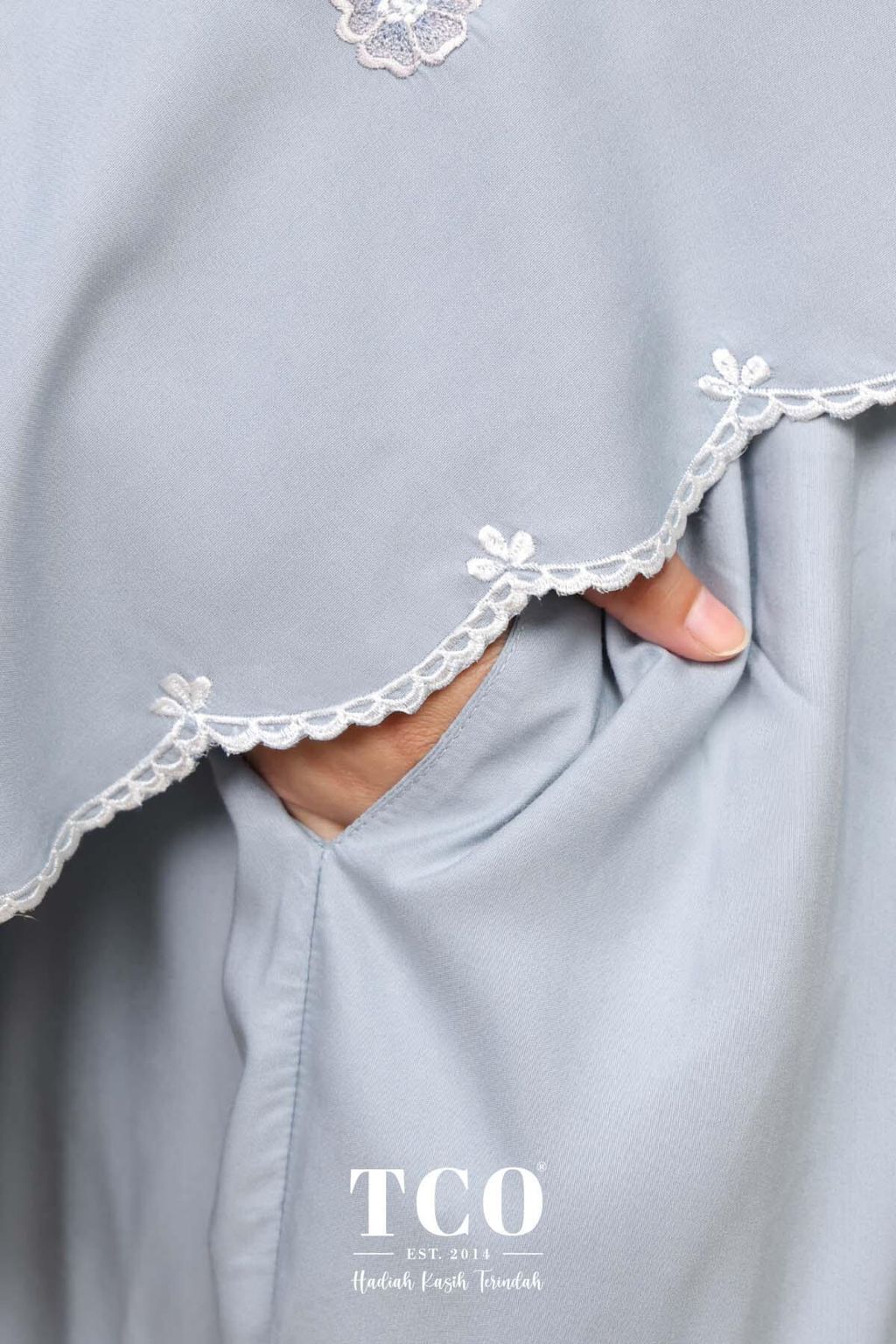 06_Telekung TCO Pearl Ratna Smoky Bluish