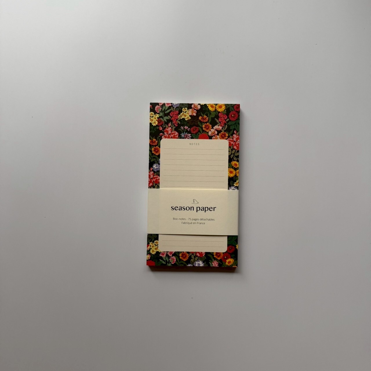 LINE_ALBUM_Season paper_251119_31