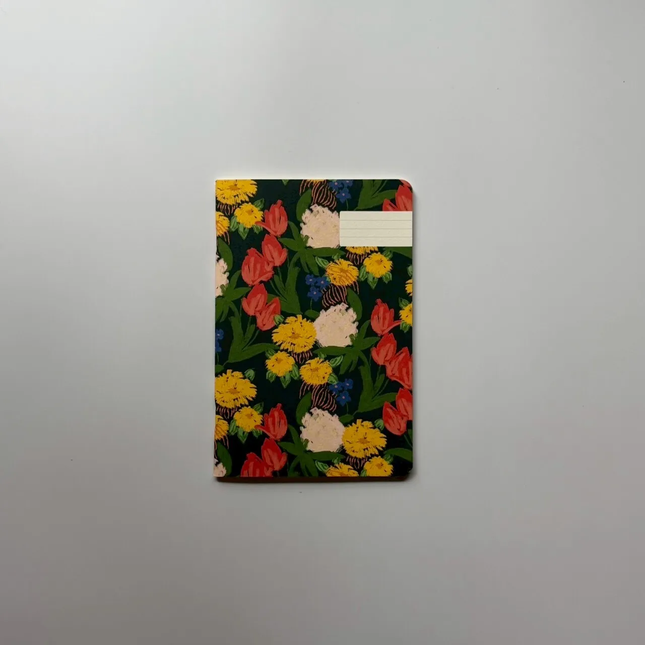 LINE_ALBUM_Season paper_251119_23