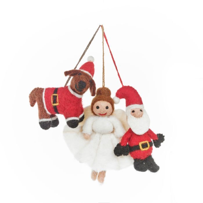 handmade_felt_festive_favourites_set_of_3_hanging_decorations_group