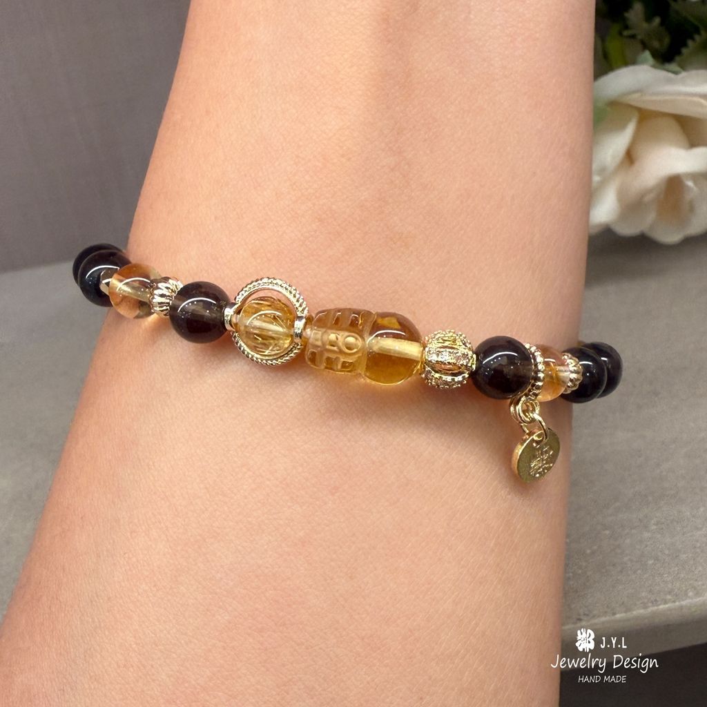 image_5DFA1A42-2B2D-40E1-8736-03289D5C5791_1765779626