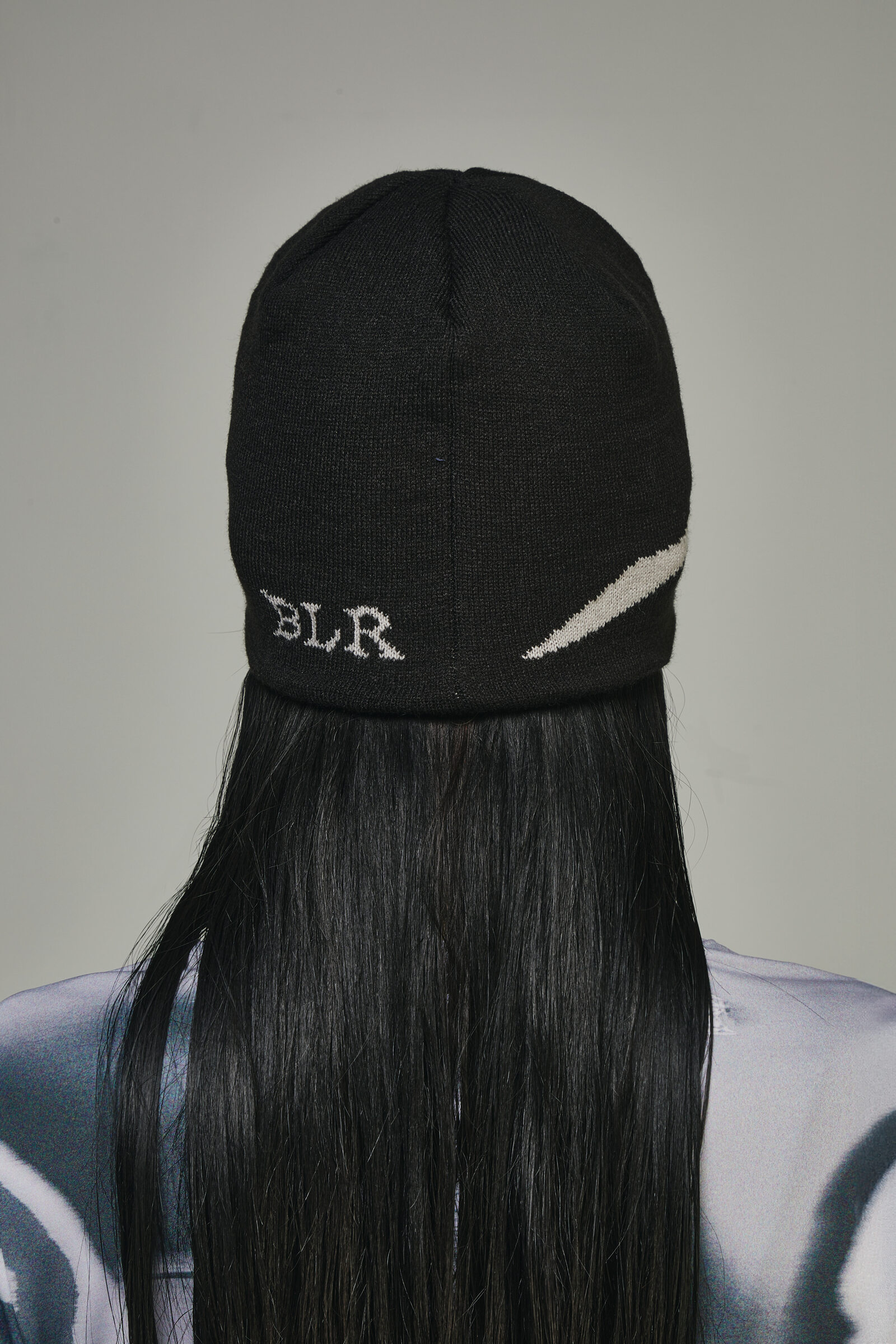 【BLUER】BLR CURVED LOGO BEANIE BLACK BLR BLUER】CURVED LOGO BEANIE BLACK – Overdrive.studios