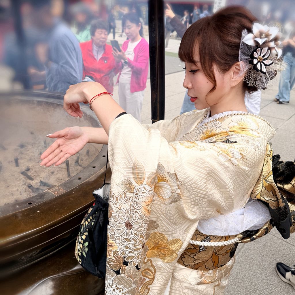 LINE_ALBUM_2026619_261005_1