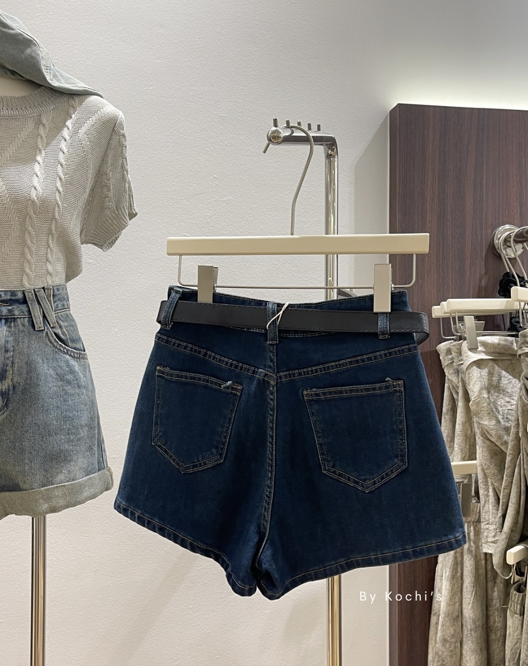 Wrinkled Silk Fabrics Phone Wallpaper Inspirational Quote-1722251285392