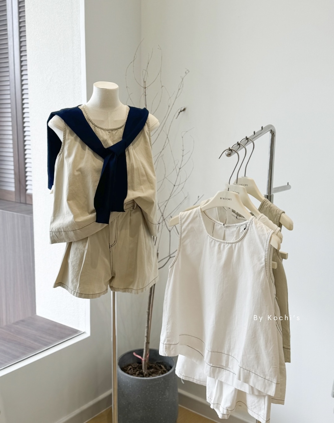 Wrinkled Silk Fabrics Phone Wallpaper Inspirational Quote-1722764691455