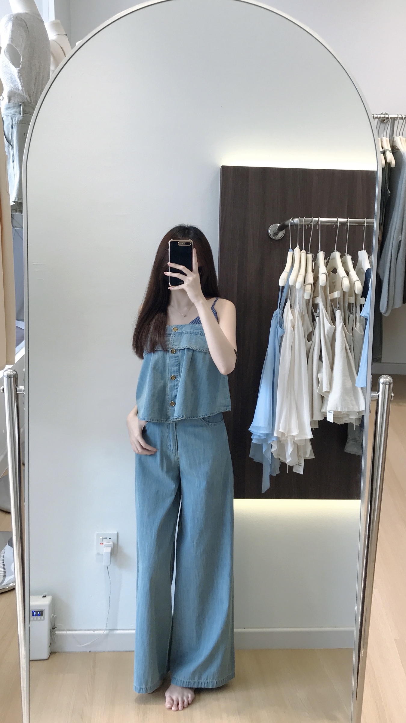 image_ADEC4C8E-015B-440D-9054-950292052A17_1748167752