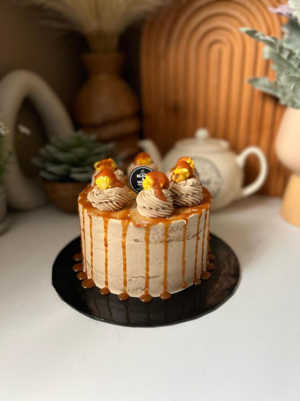 petite caramel
