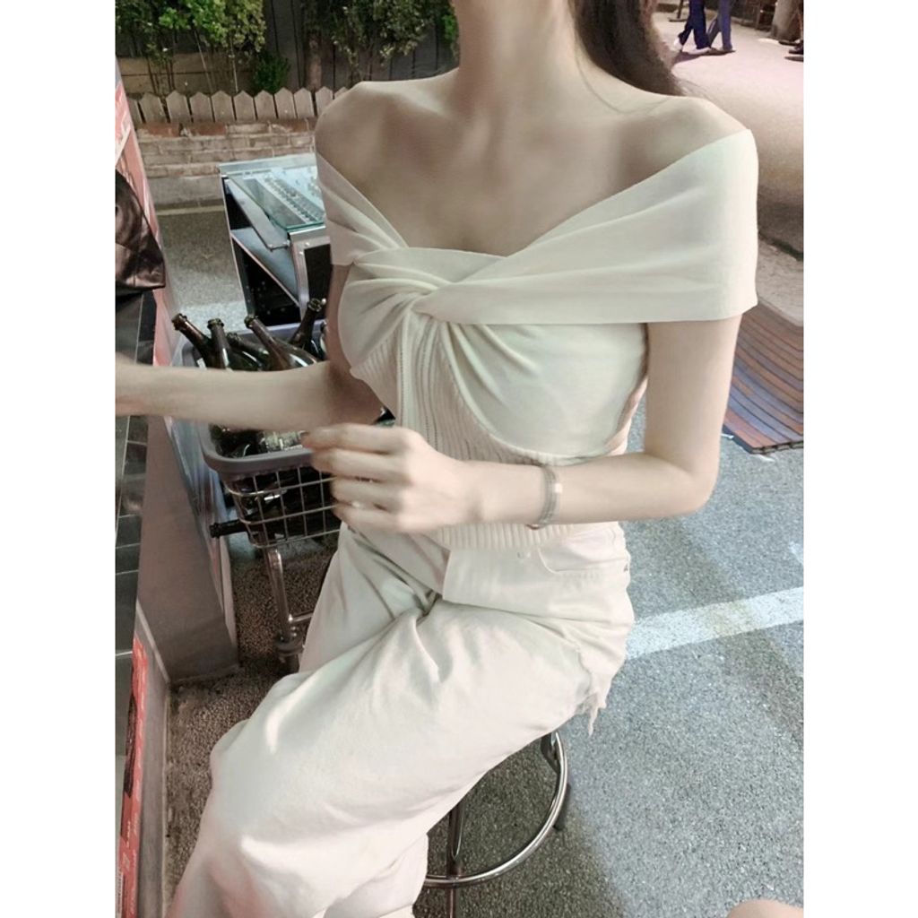 tw-11134207-7r992-lx83xc2up3c691