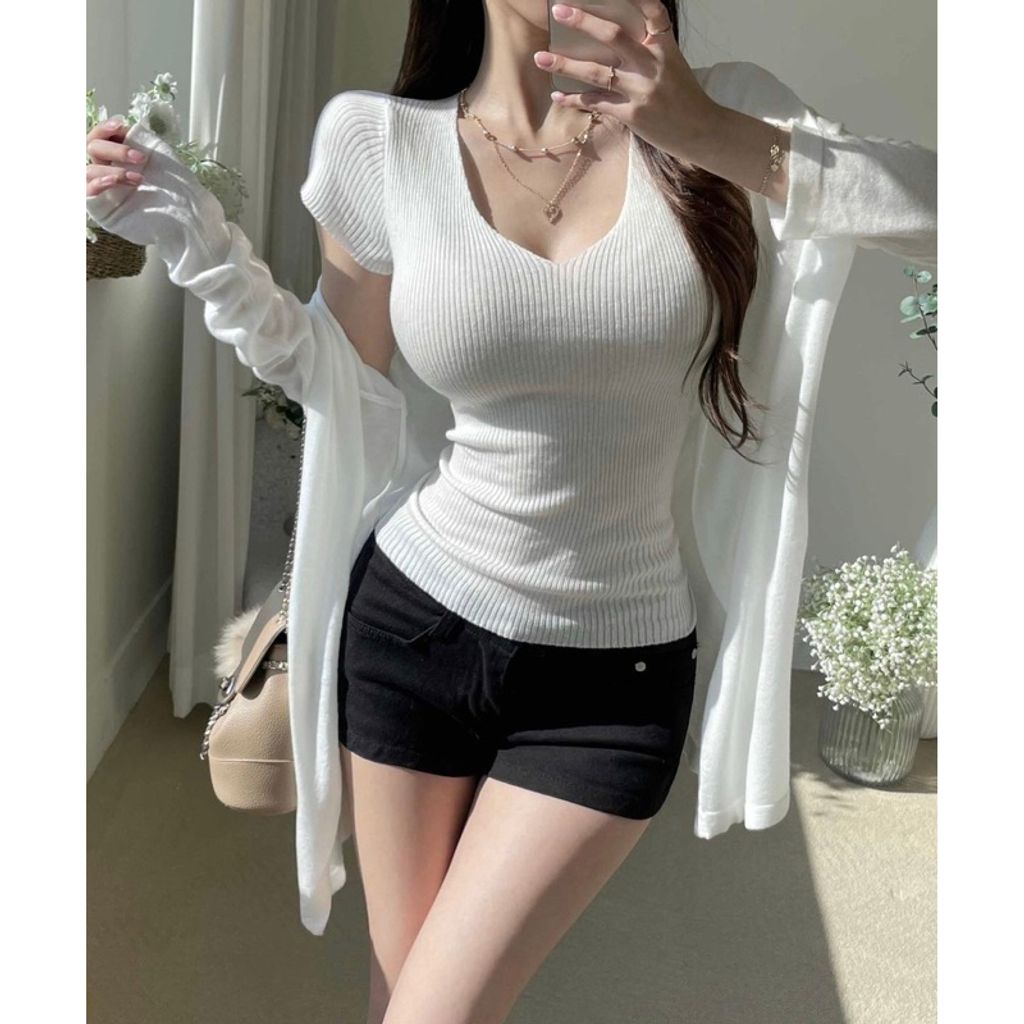 tw-11134207-7ras8-m22l15fv3a11ea
