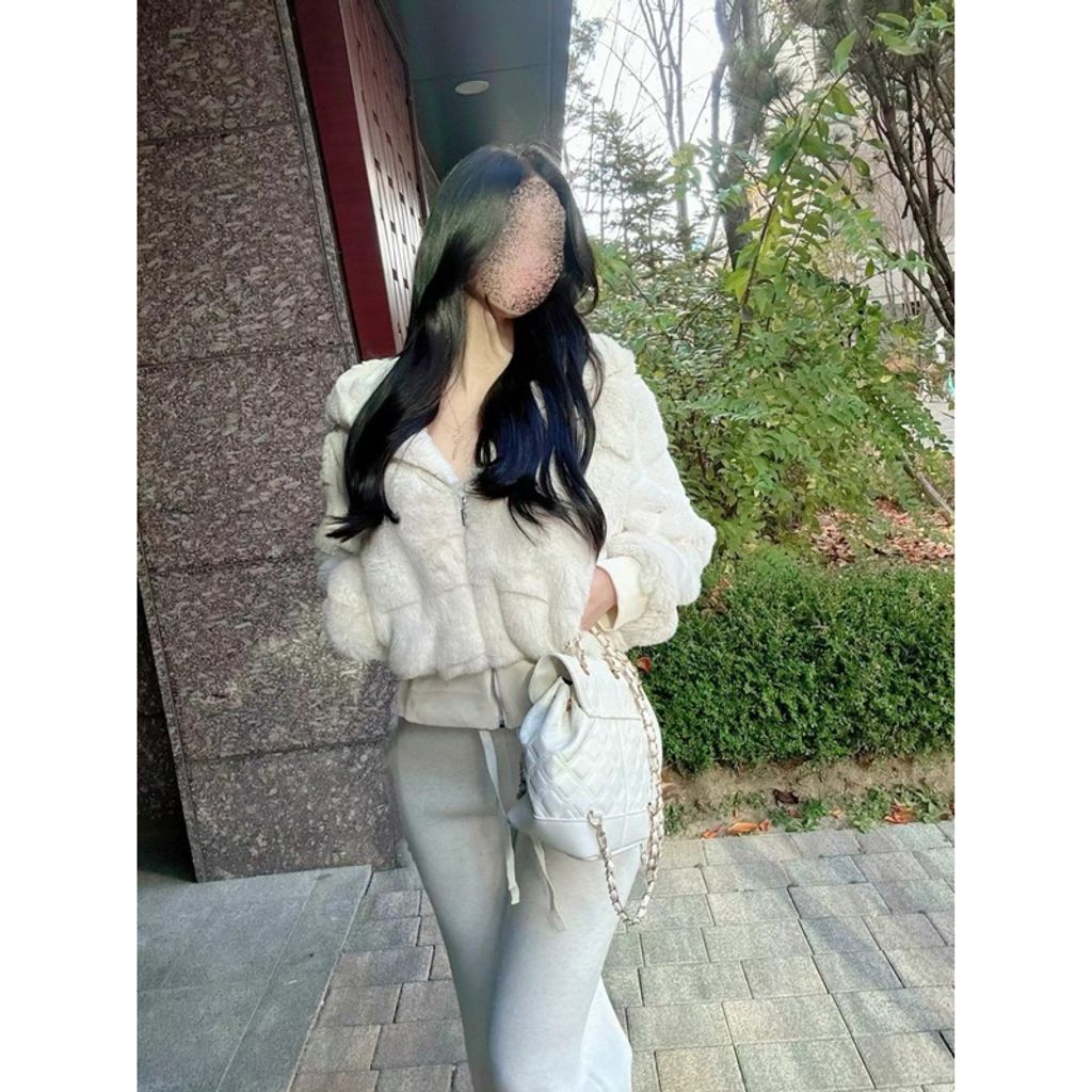 tw-11134207-7rasf-m35ca9dx6vkkfd