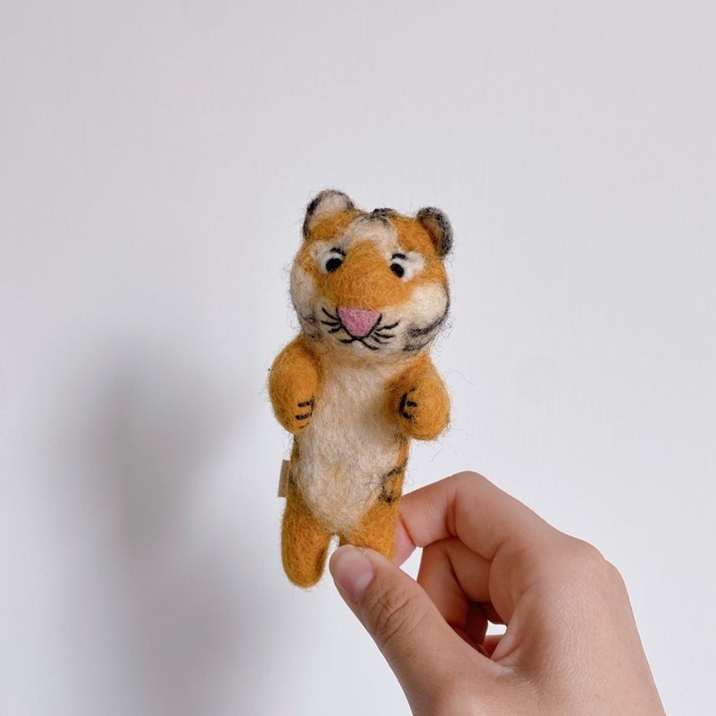 0090c373dc4159fd8189004d910a8a18