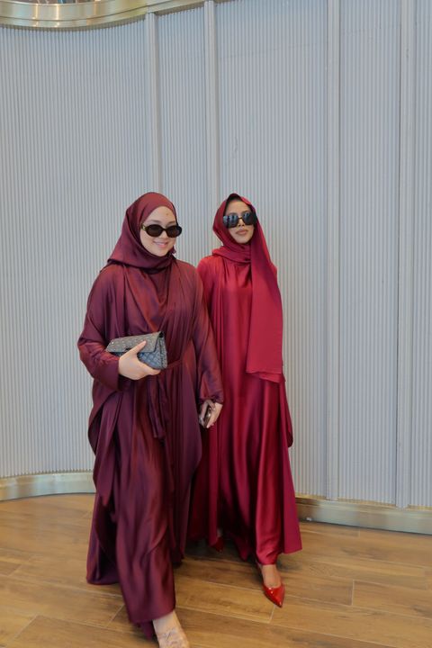 Rania Abaya in Blackberry & Burgundy
