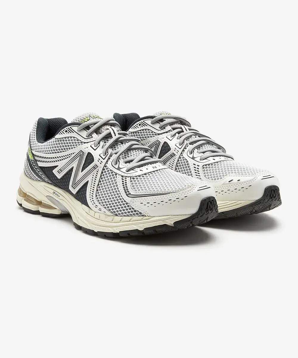New Balance – 小綠商店&茉莉第一個家 New Balance – 小綠商店&茉莉第一個家