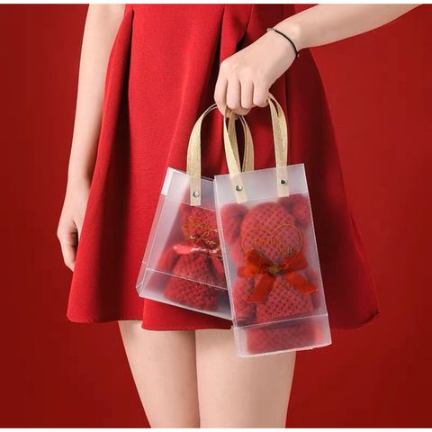 tw-11134207-7qul1-likdum4gajlgfb