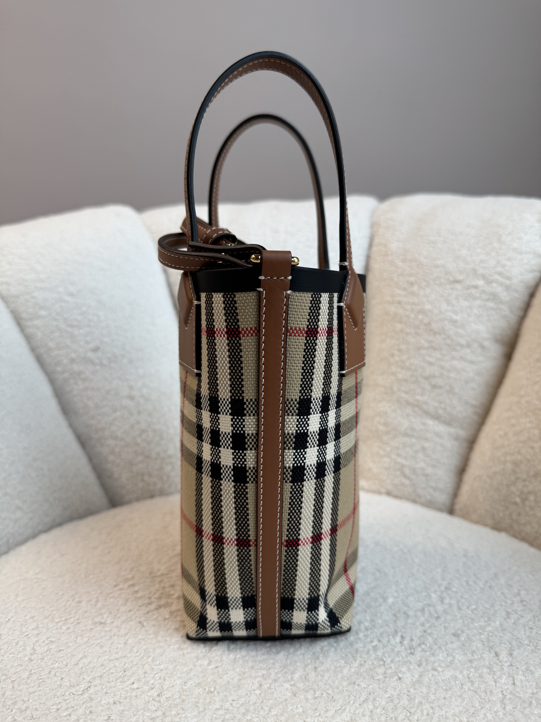 image_AA25C4B4-7947-446F-9CD6-6C89935C90A6_1759686365