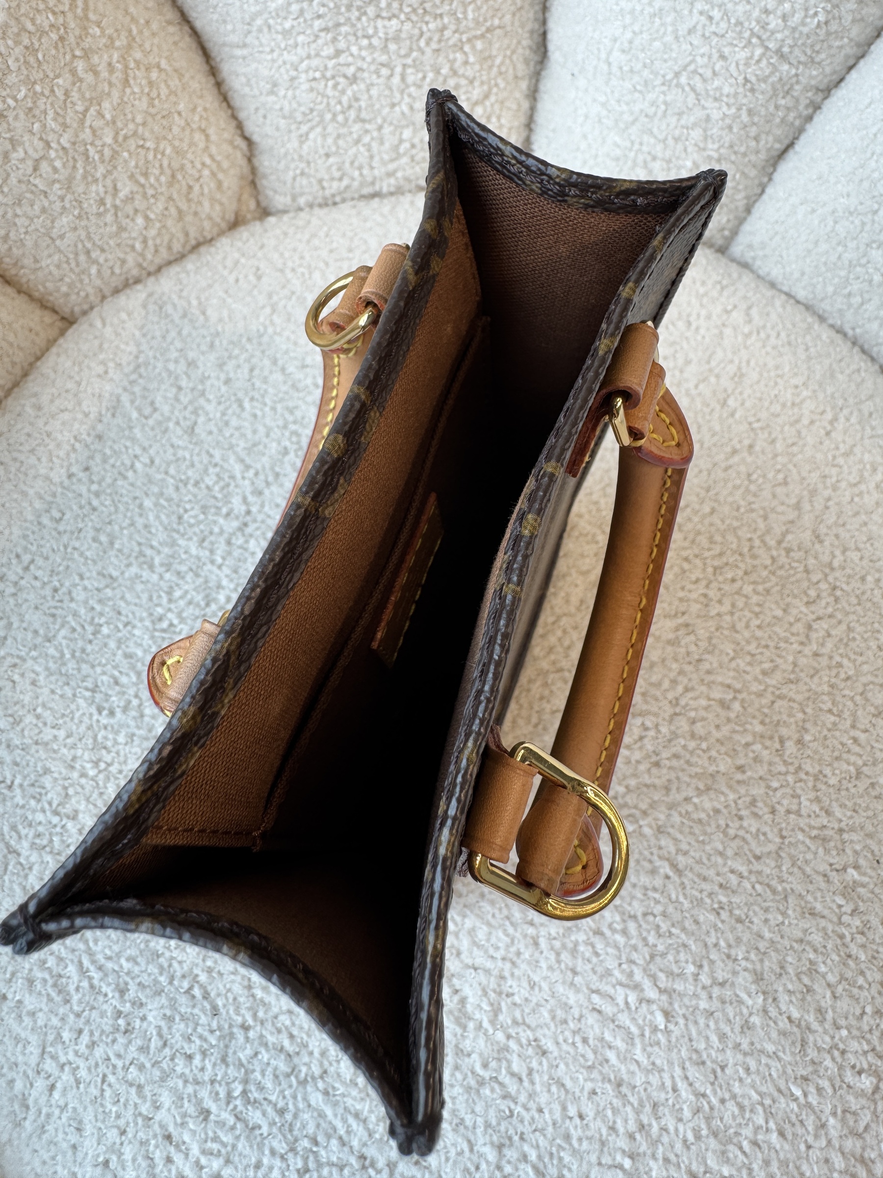 image_00809037-D270-4A90-B72B-AA9096FD7C6D_1765784830