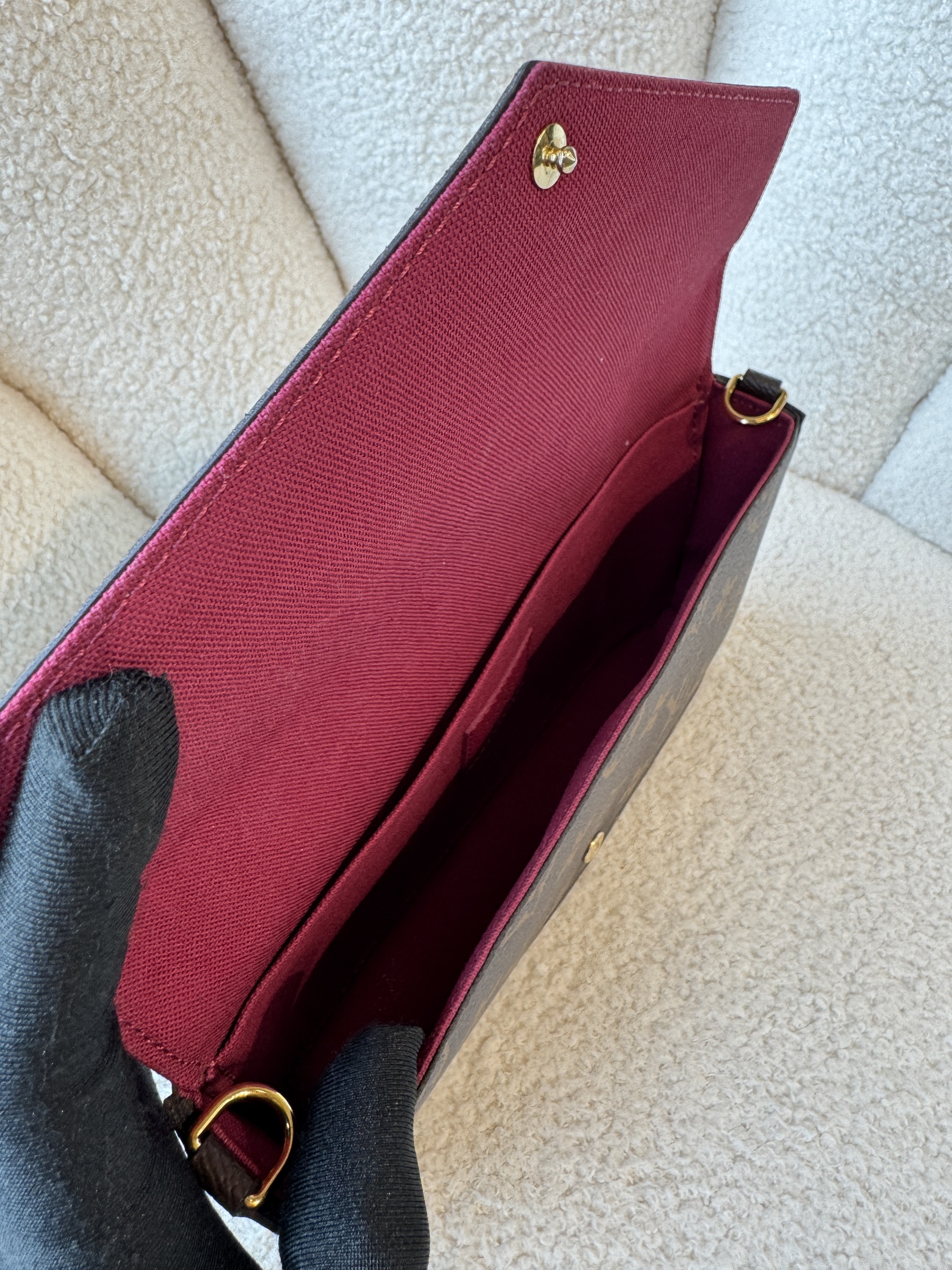 image_4025C036-A2EA-48F8-8A7E-968C5D403484_1765785213