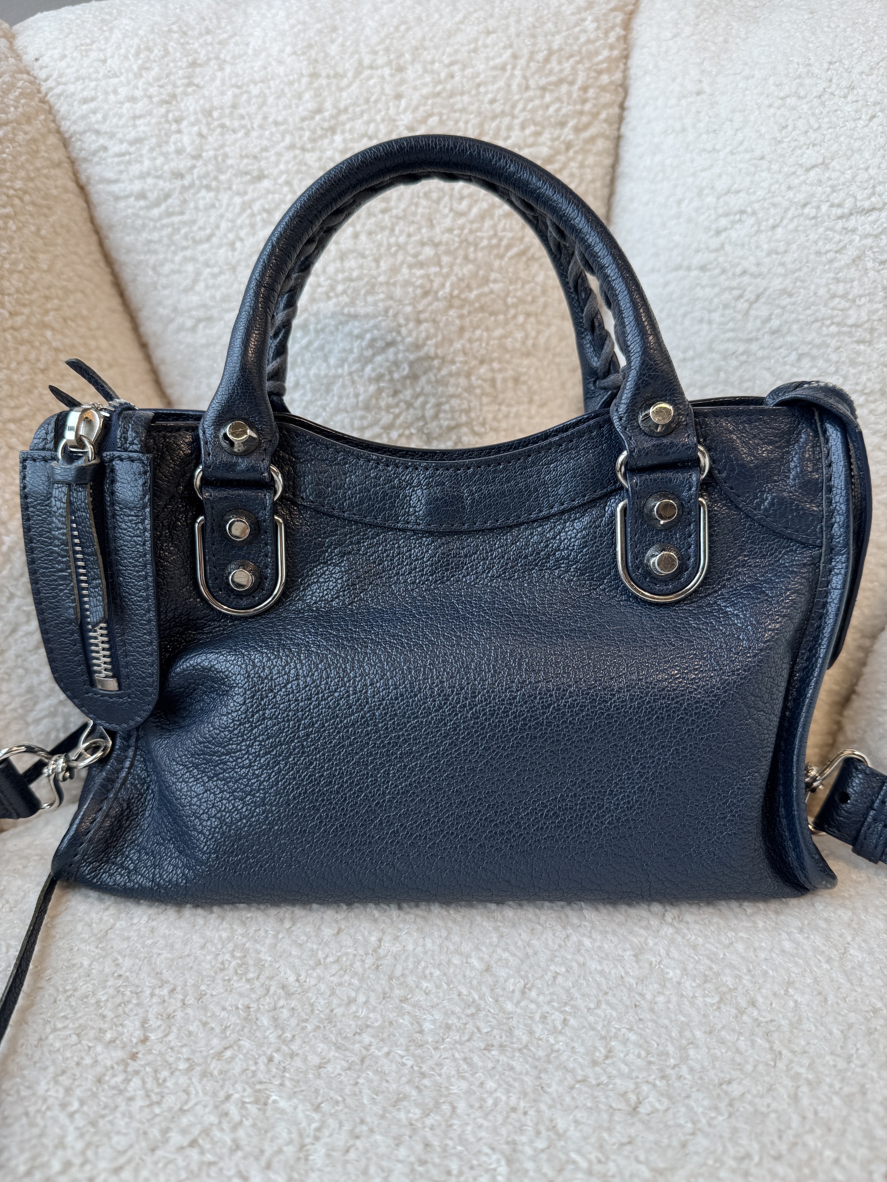 image_5113E2B7-BDF7-481A-A839-7BA18E5E0504_1765785458