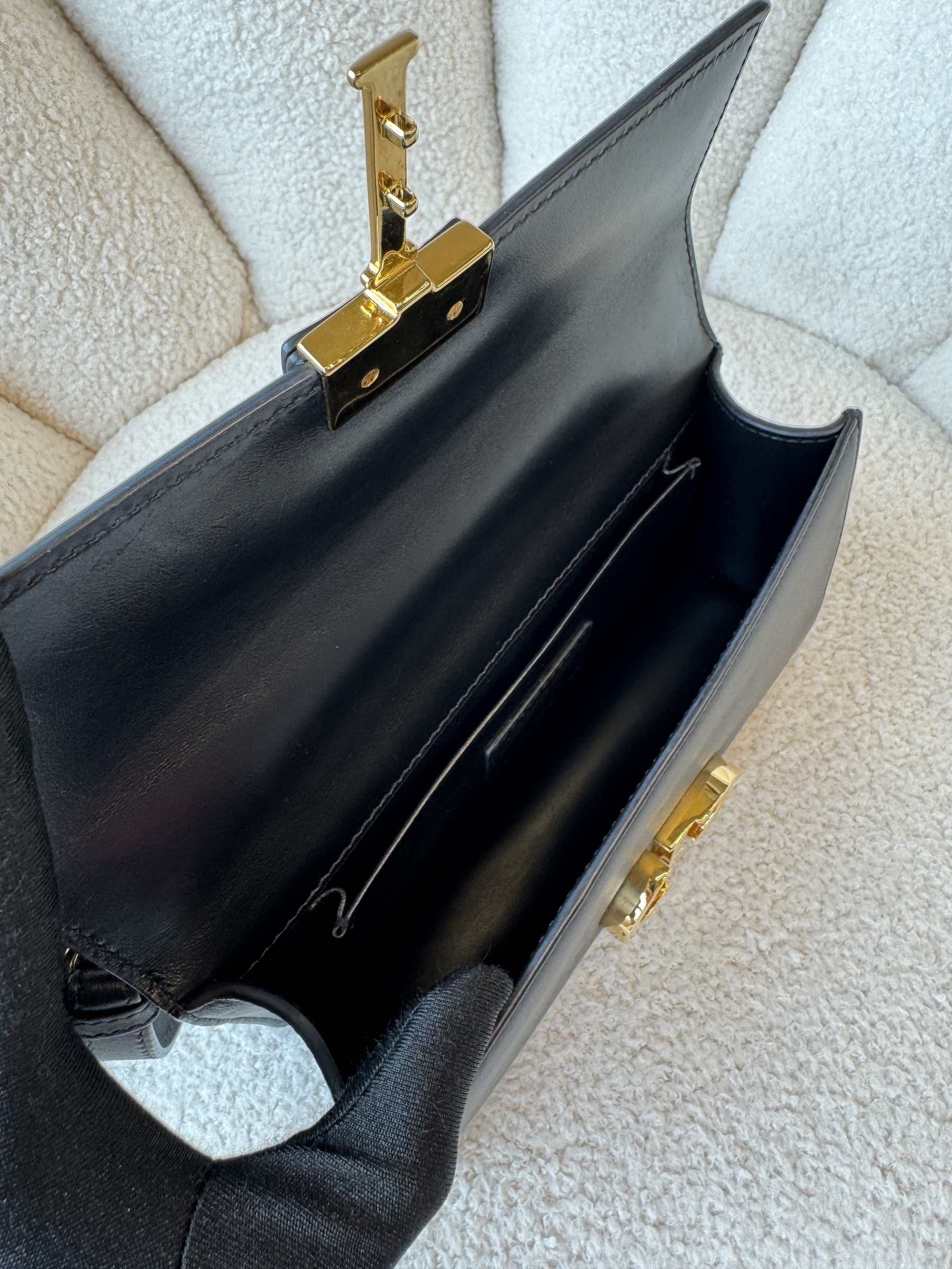 image_5A8AFE23-B04E-4D47-9BB3-4371502F476C_1765872832