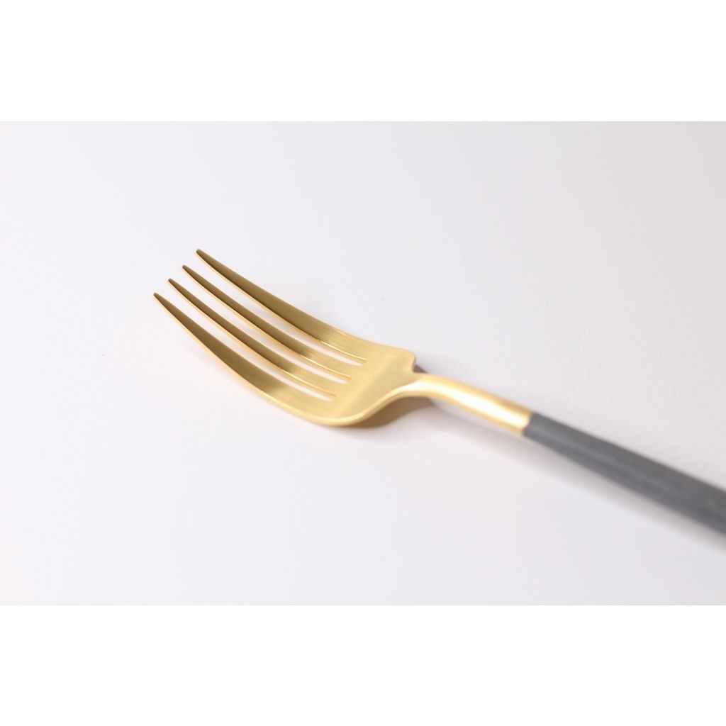 tw-11134207-7r990-lmms5vhoi10bf2