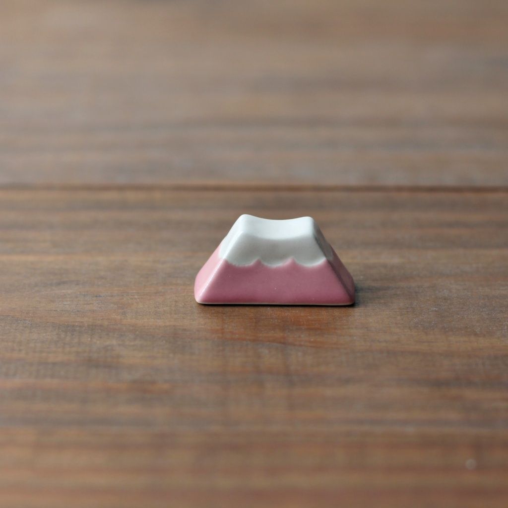 tw-11134207-7r98t-lug4yaro0p1nb8