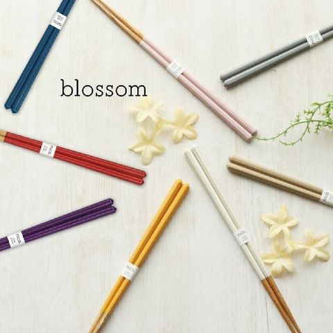 tw-11134207-7r98z-lt922d3j3yky83