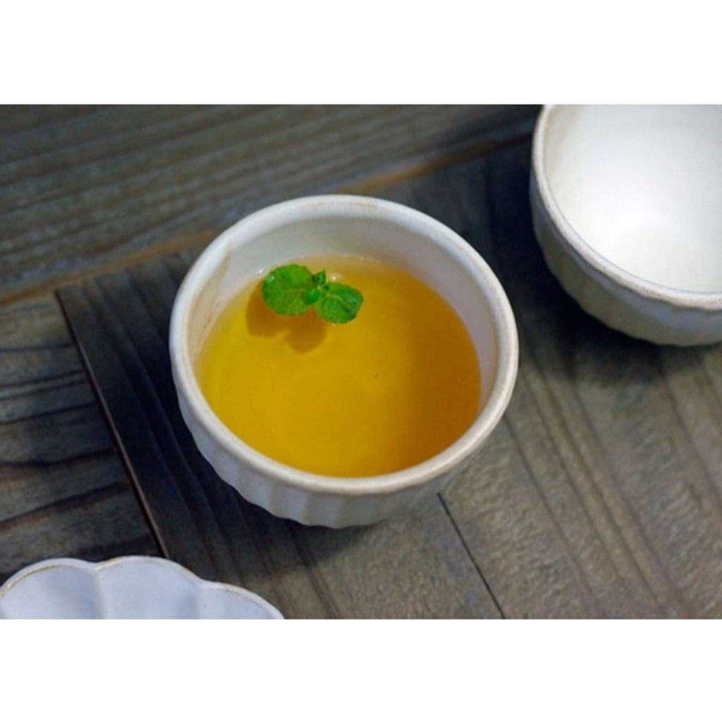 tw-11134207-7r990-m0a0gd5ory7b99